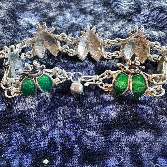Vintage Beetle Bug Silver Tone Bracelet Green Cottagecore Witch Goth 60s - Picture 2 of 5